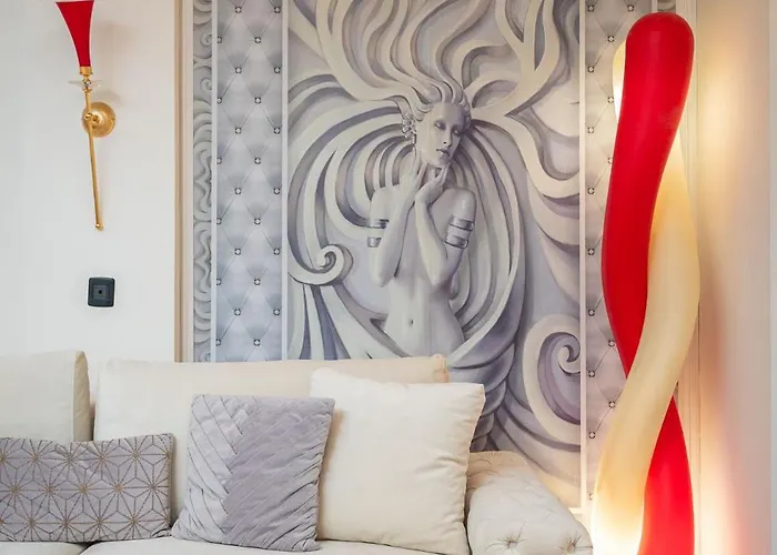 Apartment Beachfront With Wonderful Large Terrace *