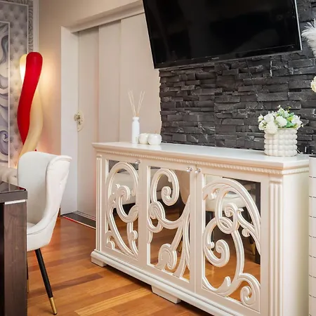 Beachfront With Wonderful Large Terrace